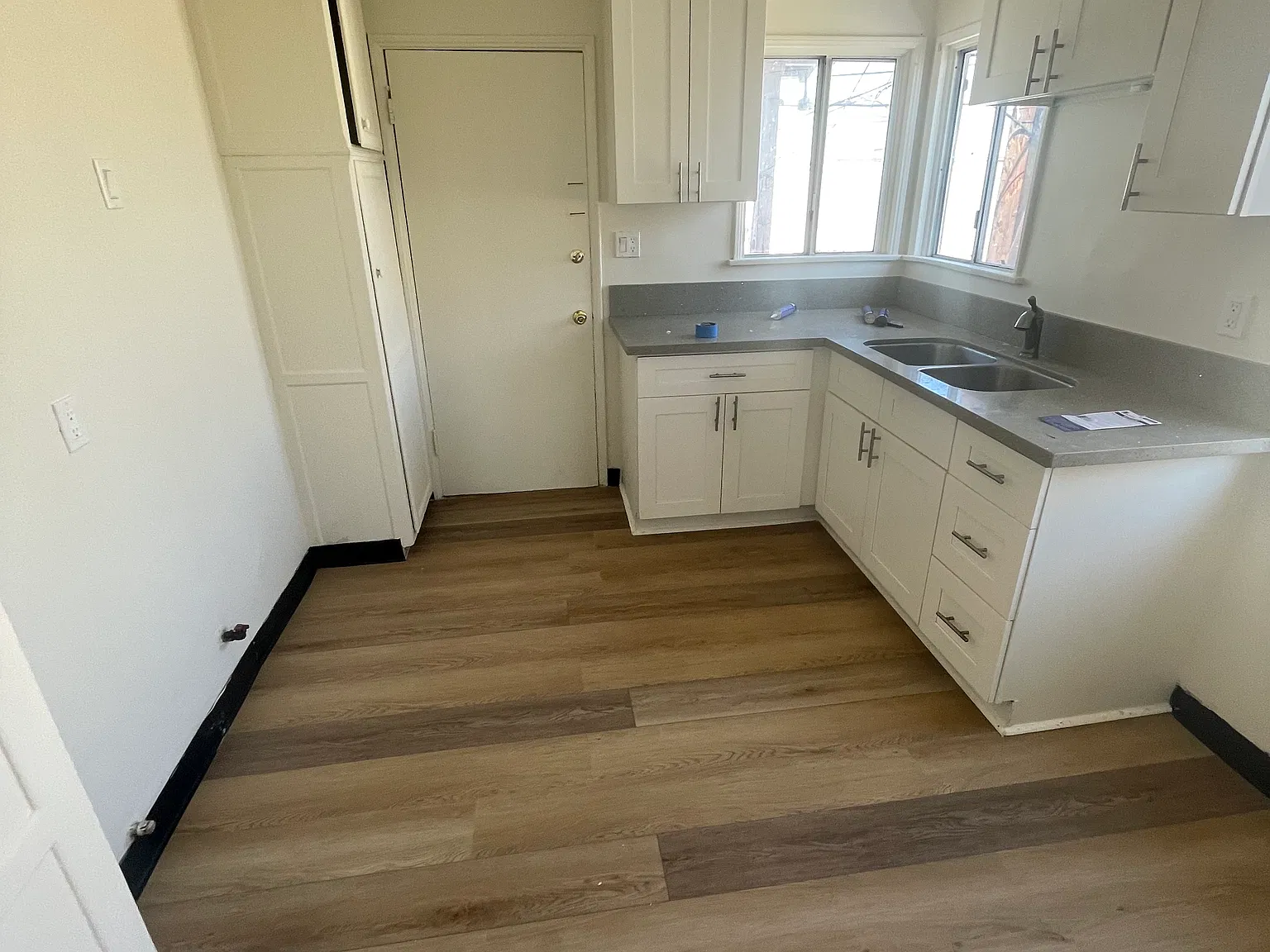1 bed, 4120 sqft, $1,750 — Photo 1