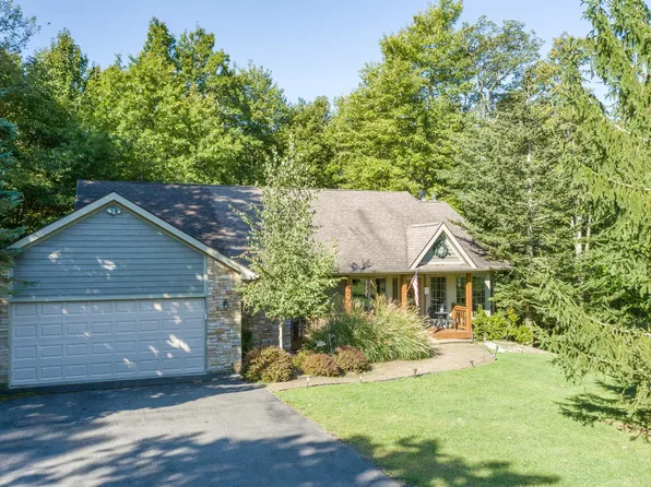 1489 Mountainview Dr, Oakland, MD 21550