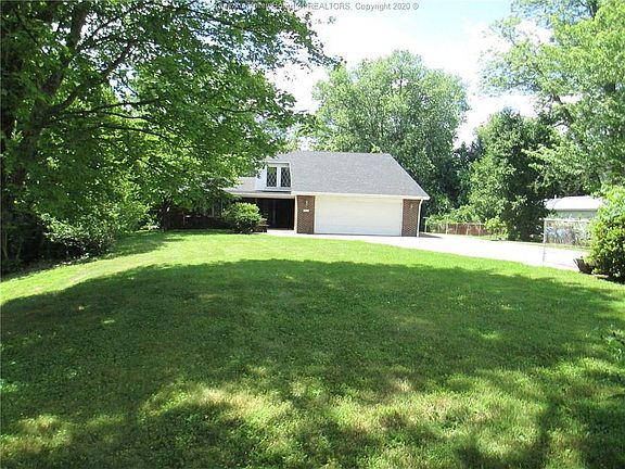 4th image of 4834 Hickory St