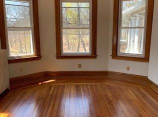 411 N Main St APT 2, Manchester, CT 06042