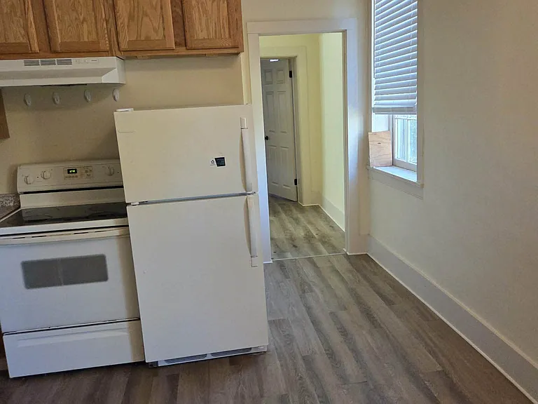 316 Newry St #5 — Photo 4