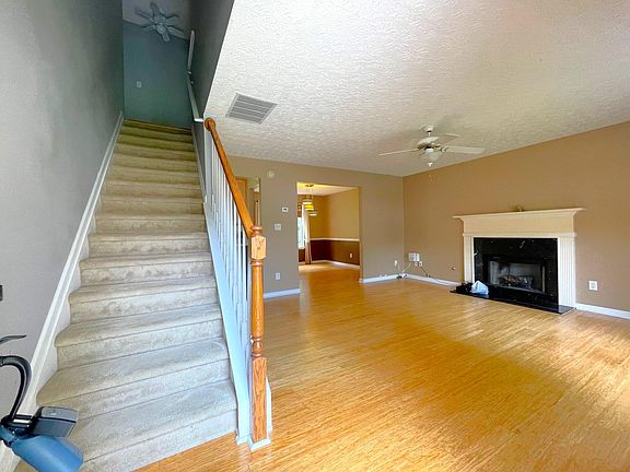 2nd image of 5381 Regency Lake Ct