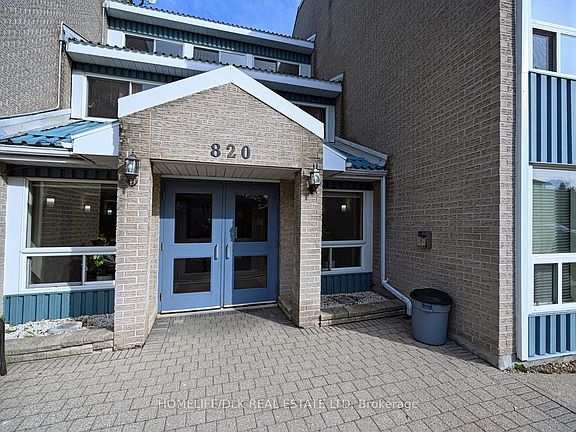 4th image of 820 Laurier Blvd #306