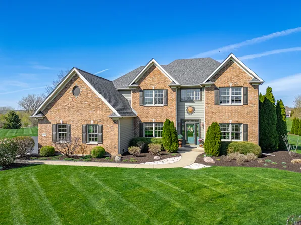 6608 Erin Rd, McHenry, IL 60050