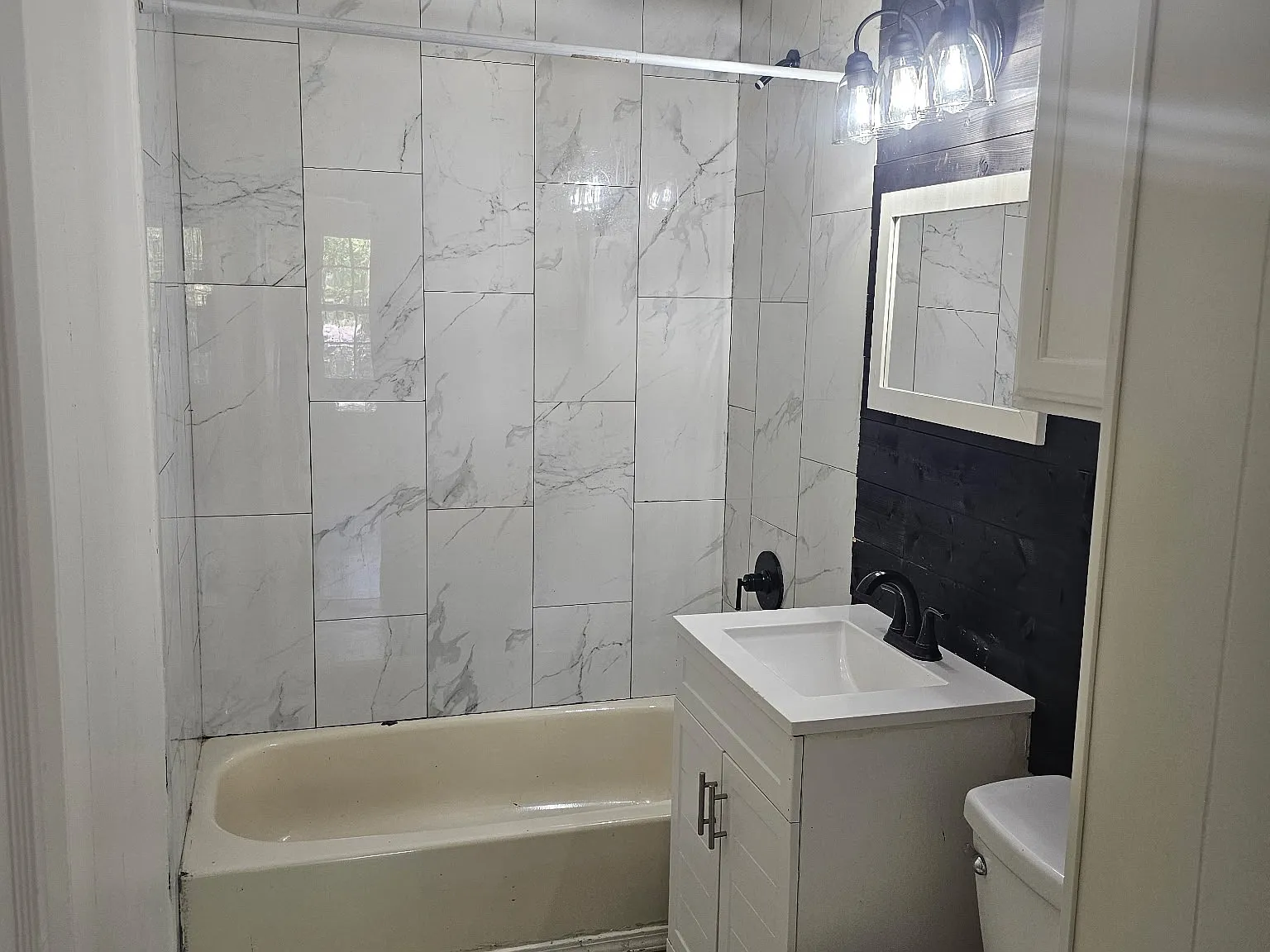 2 bed, 828 sqft, $785 — Photo 4