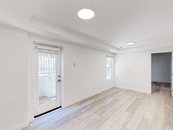4th image of 748 Page St APT 11