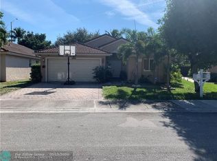 4571 Little Palm Ln, Pompano Beach, FL 33073