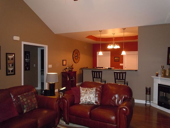 4th image of 1028 Aristides Dr