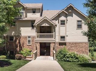 12970 Bryce Canyon Dr APT F, Maryland Heights, MO 63043