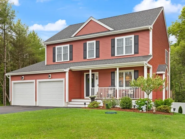 187 Run Brook Cir, Taunton, MA 02780