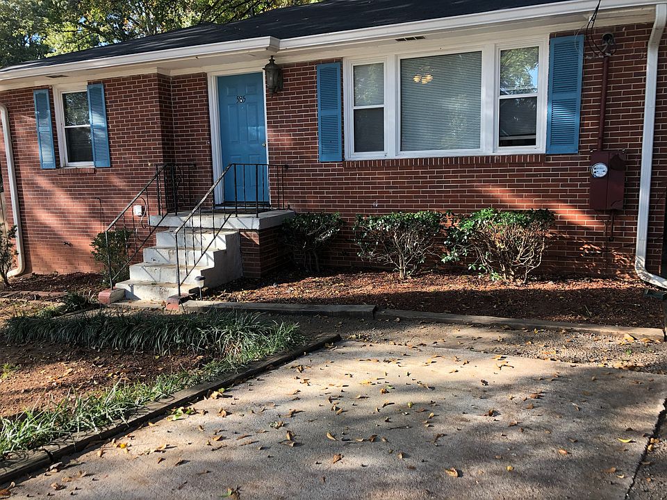 1st image of 585 Kennesaw Dr SE