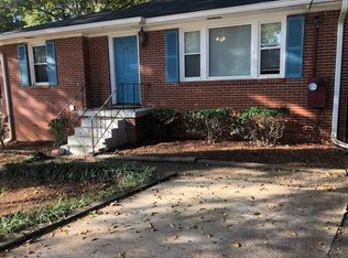 585 Kennesaw Dr SE, Smyrna, GA 30080