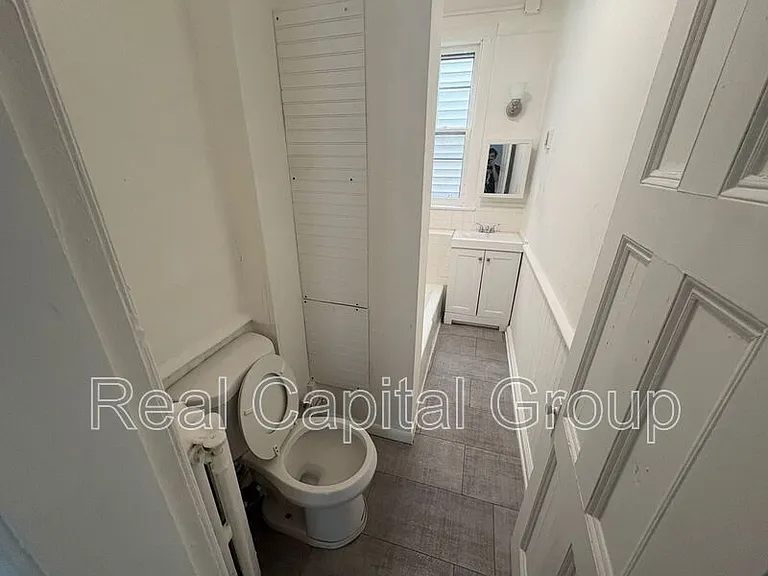 130 5th Ave #2R — Photo 7