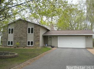 7481 Drew Ave N, Brooklyn Park, MN 55443