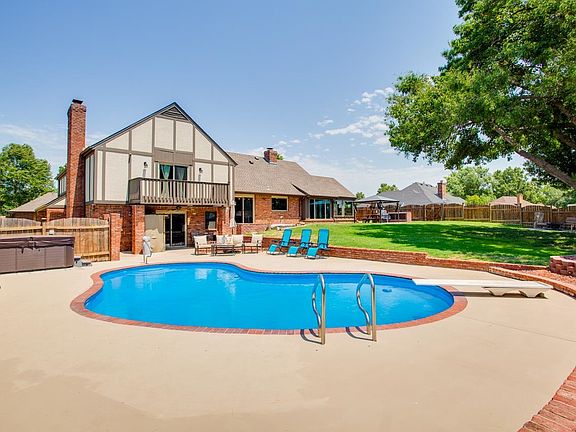 5th image of 3317 Goldfinch Ln