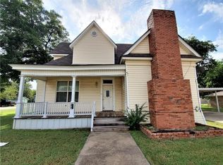 308 N San Jacinto St, Whitney, TX 76692