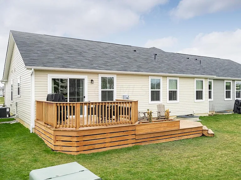 55 Isaac Ln — Photo 22