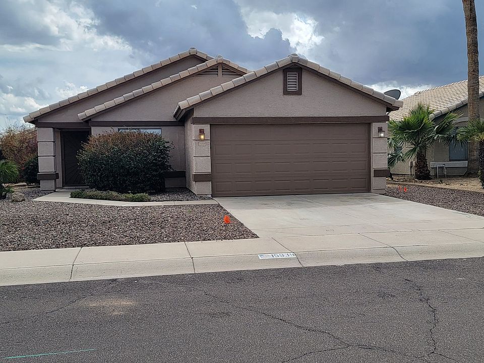 1st image of 15939 W Smokey Dr
