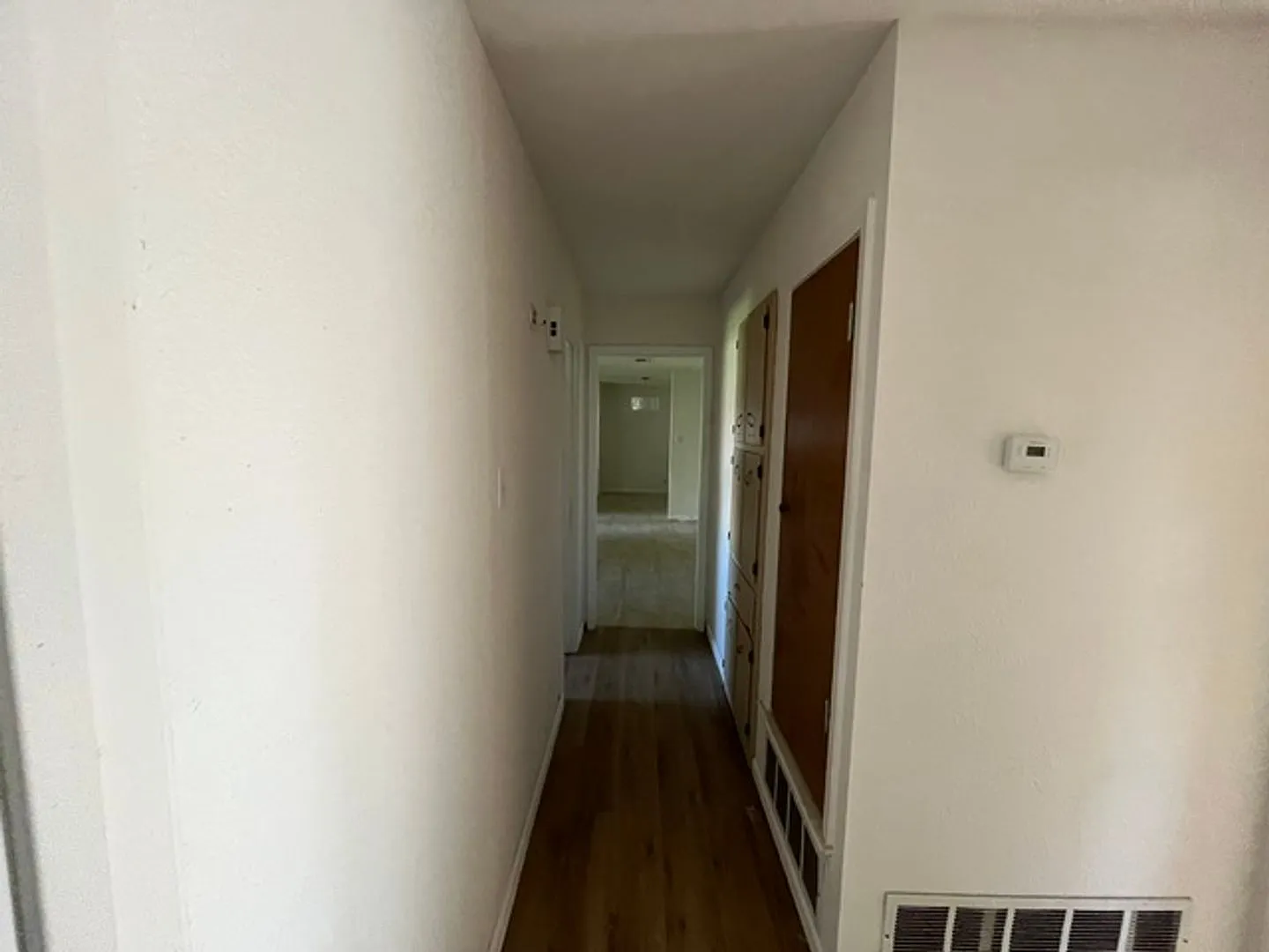 1700 Standridge — Photo 4