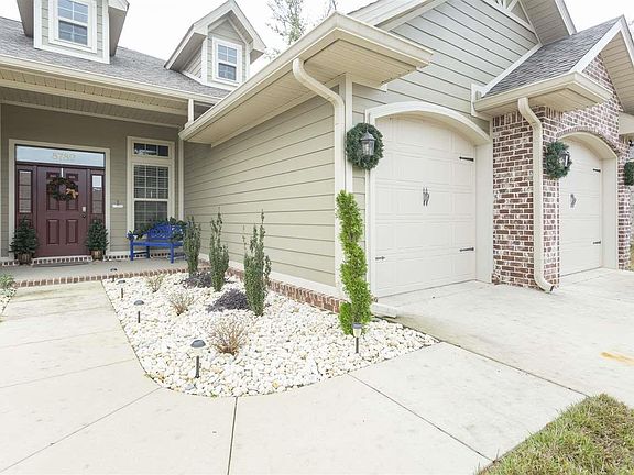 3rd image of 8782 Blake Evan Cir