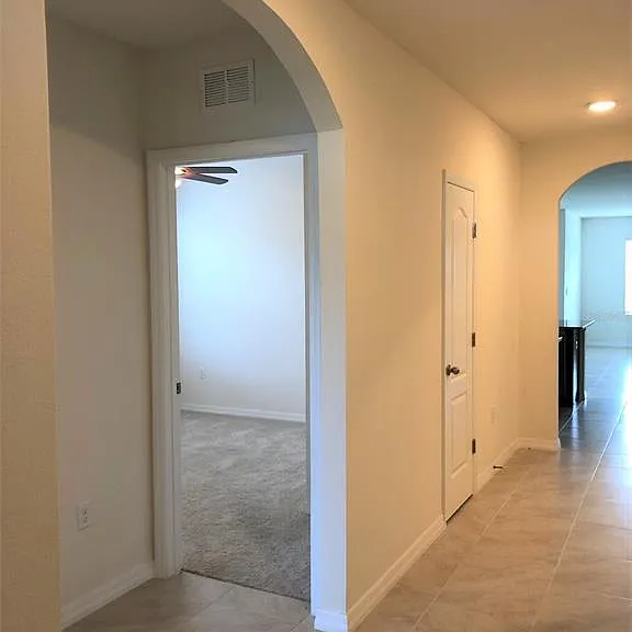 194 Saint Thomas Dr — Photo 13