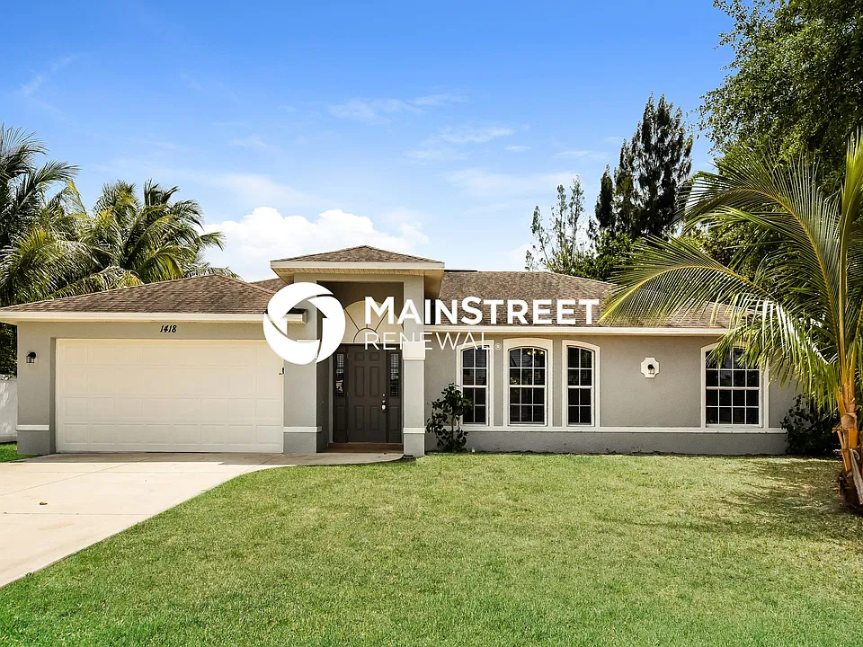 1418 SE 27th Ter