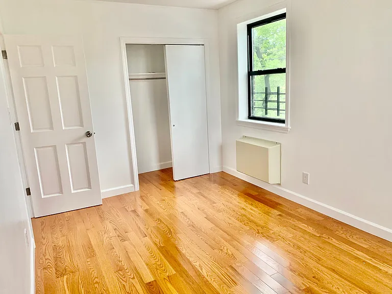 8524 10th Ave #2 — Photo 7