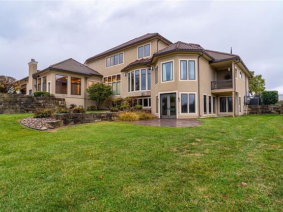 4th image of 10001 S Stonehaus Dr