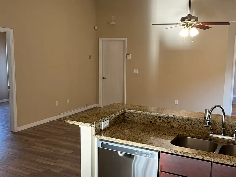 5720 Tanagerlake Rd — Photo 7