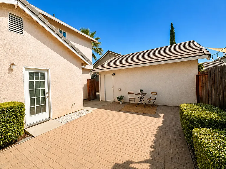 7406 Woodville Ln — Photo 27