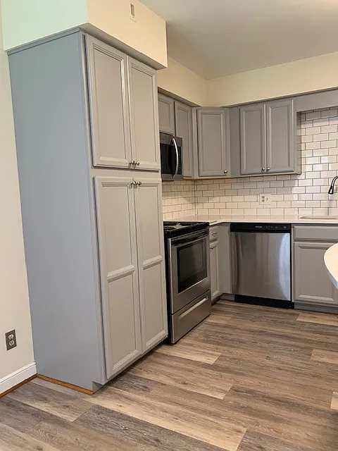 2 bed, 725 sqft, $1,575 — Photo 3