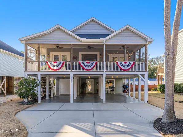 105 SW 1st Street, Oak Island, NC 28465