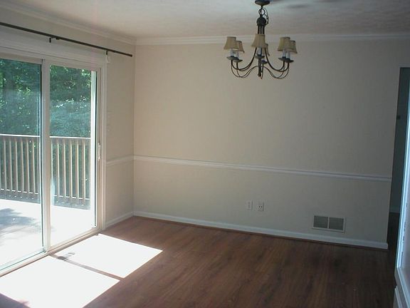 5th image of 4957 W Lake Way