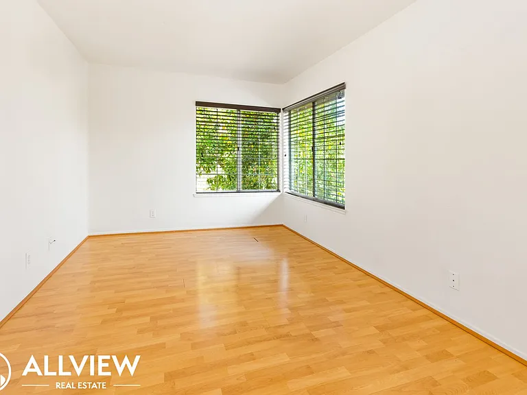 2 Sentinel Pl — Photo 16