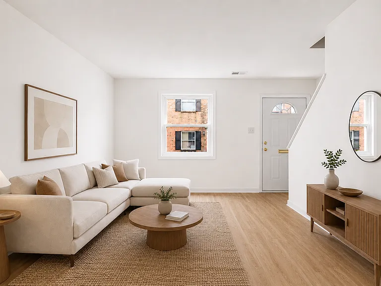 101 Poe St #38 — Photo 1