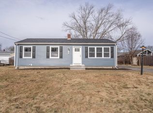 925 Pine Hill Dr, New Bedford, MA 02745