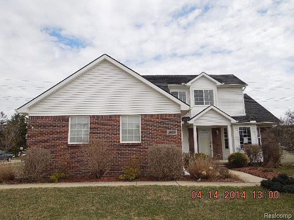 3rd image of 24509 Foxmoor Blvd