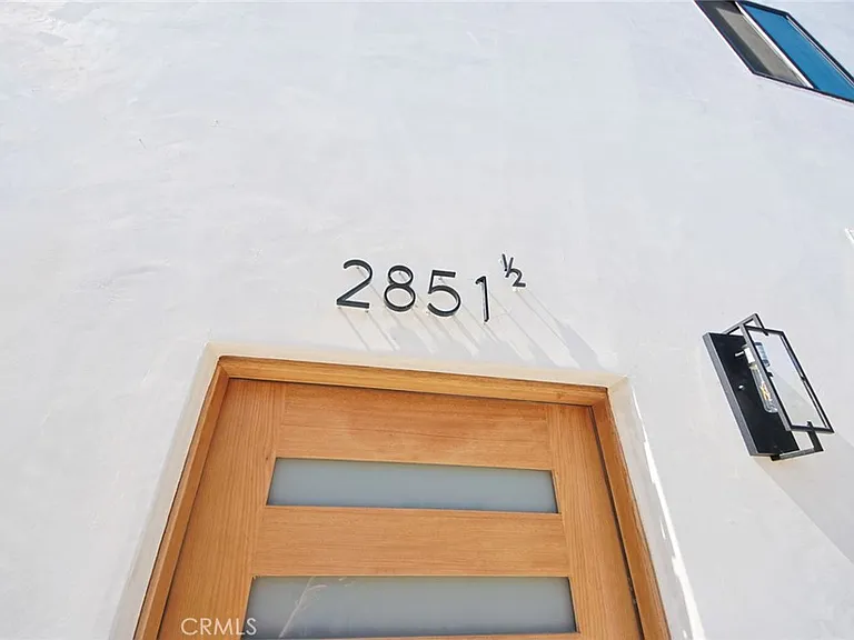2851 S Victoria Ave #2 — Photo 7