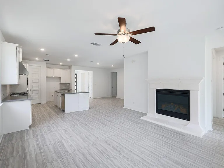182 Yarbrough Dr — Photo 6