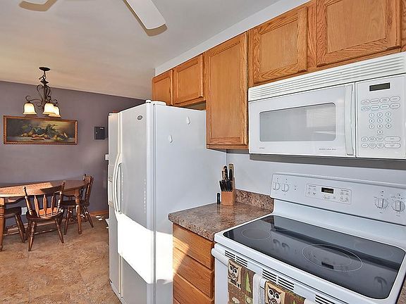 5th image of 557 14th St SE
