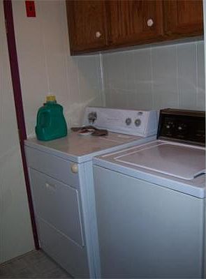 5th image of 10 Glenwood Ave