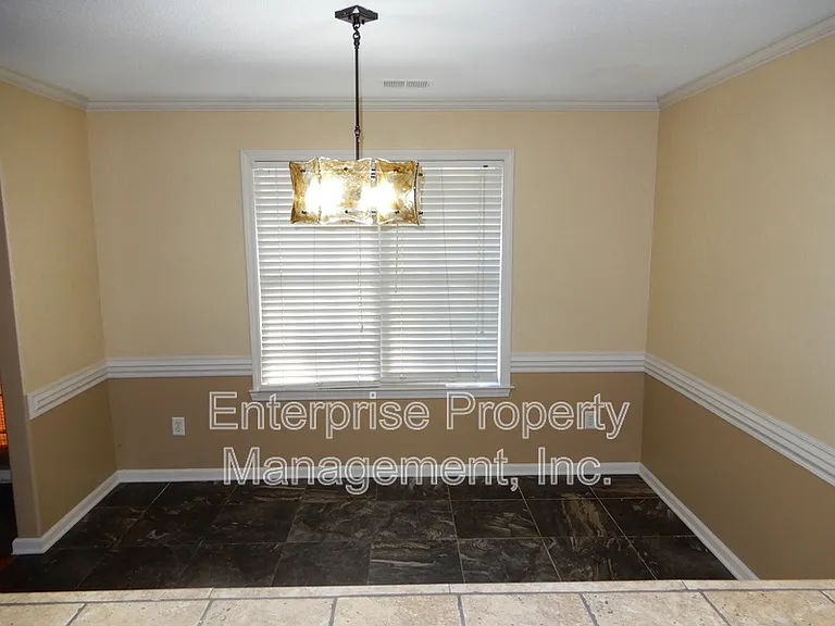 4525 Hickory Creek Dr — Photo 6