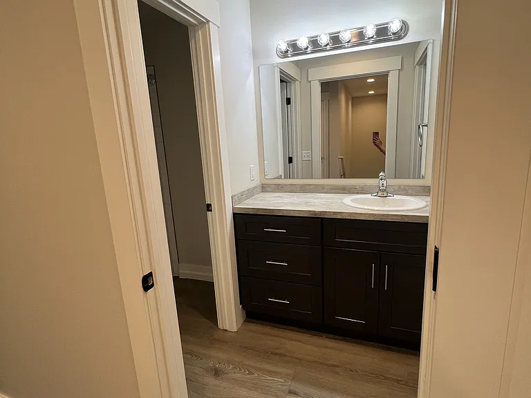 1185 Abigail Ln #A — Photo 31