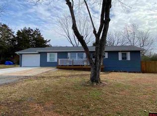 1217 Hall Ct, Mountain Home, AR 72653