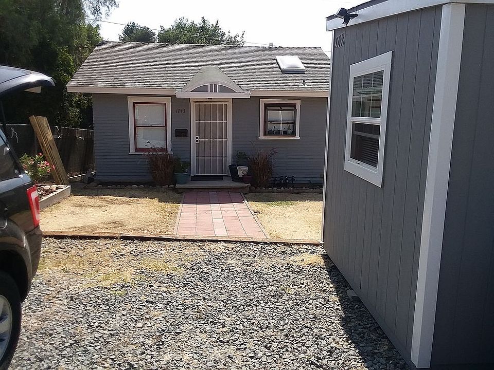 PARKING, HOUSE,  120ft2 SHED