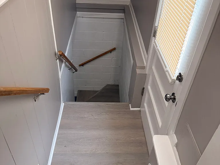 21826 Cushing Ave — Photo 16