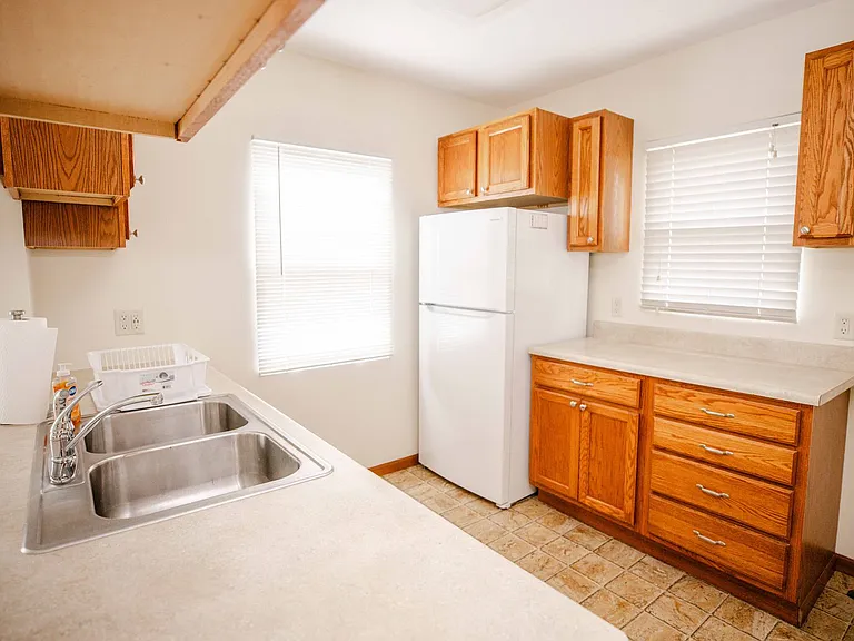 1554 Oak St #203 — Photo 13