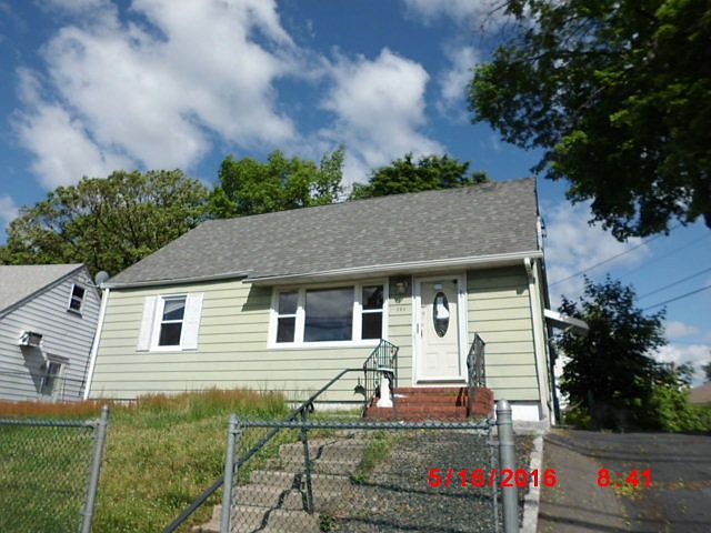 1st image of 296 Broughton Ave