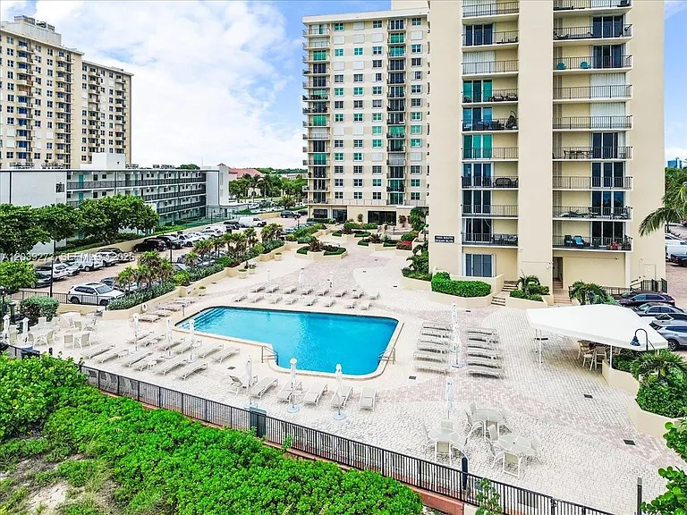 1900 S Ocean Blvd #11T — Photo 33