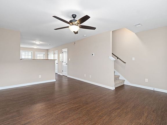 5th image of 1465 Amberjack Ct #E